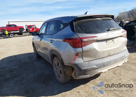 2022 Kia Seltos Lx из США, поврежденный, VIN KNDEPCAA8N732966